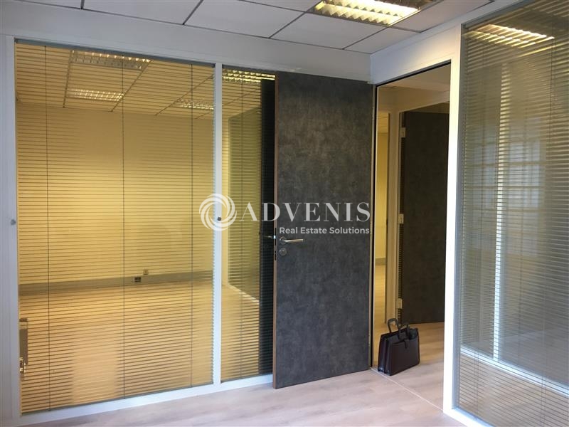 Location Bureaux LE PLESSIS ROBINSON (92350) - Photo 4