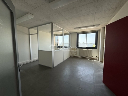 Advenis RES - Immobilier d'entreprises