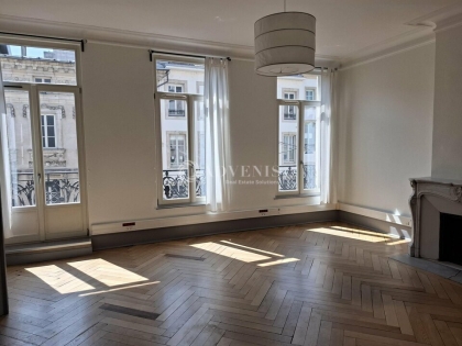 Advenis RES - Immobilier d'entreprises