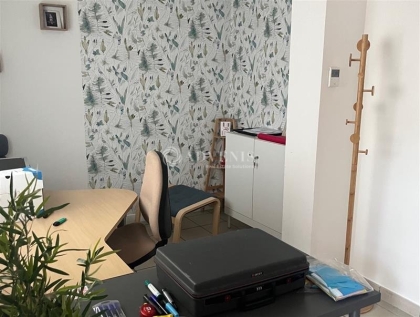 Advenis RES - Immobilier d'entreprises