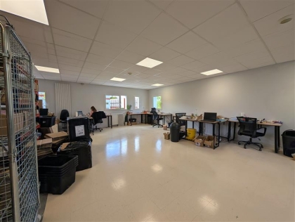 Advenis RES - Immobilier d'entreprises