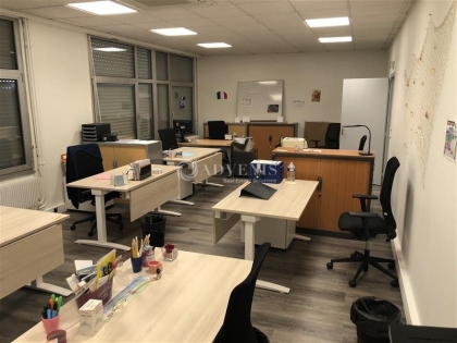 Advenis RES - Immobilier d'entreprises