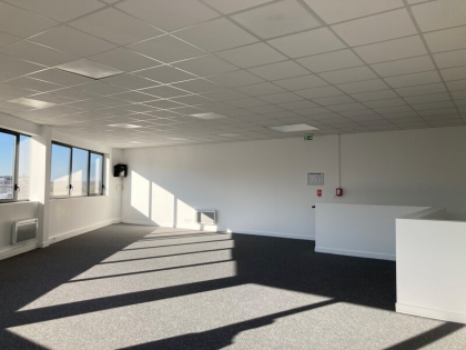 Advenis RES - Immobilier d'entreprises